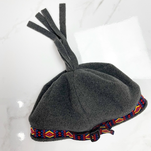 Lands End Grey Polartech Aircore Fleece Embroidered‎ Winter Hat Ski Toboggan - Picture 1 of 8